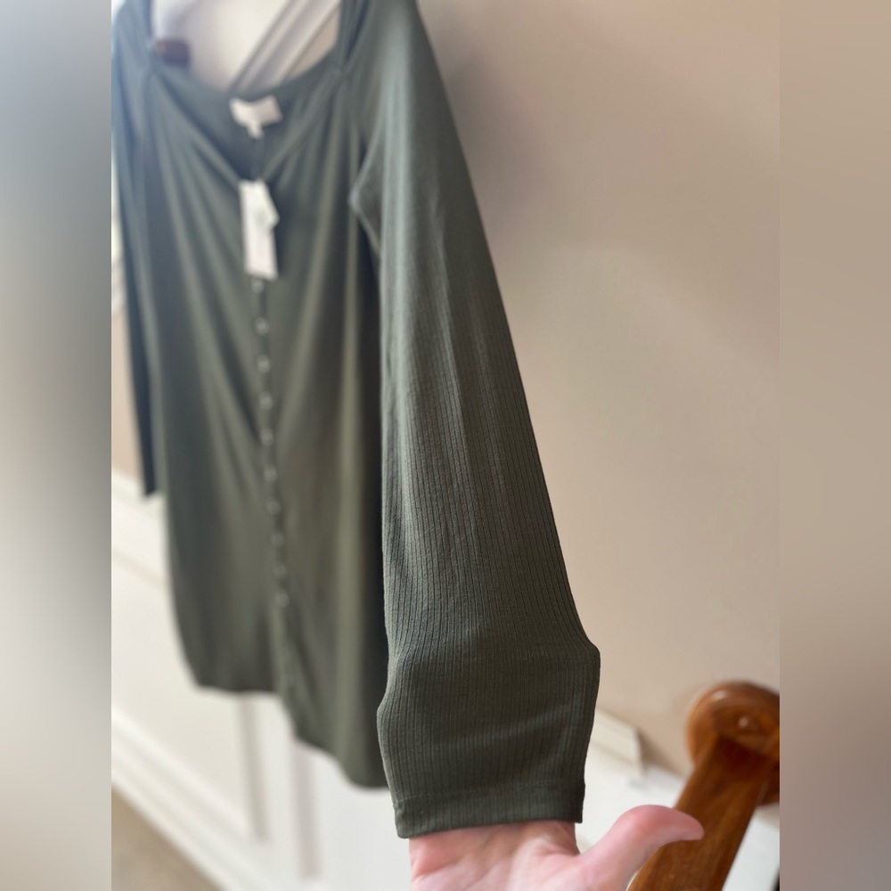 Green Ribbed Dress - Picture 4 of 5